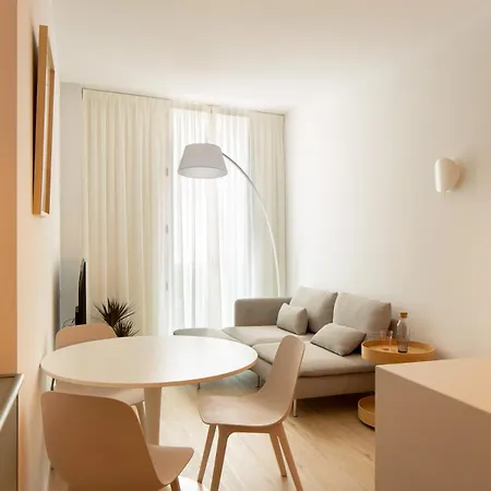 A Peaceful Bubble Downtown And Parking Included Appartement *